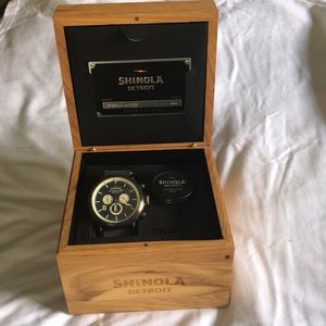 Shinola Runwell Chronograph navy watch